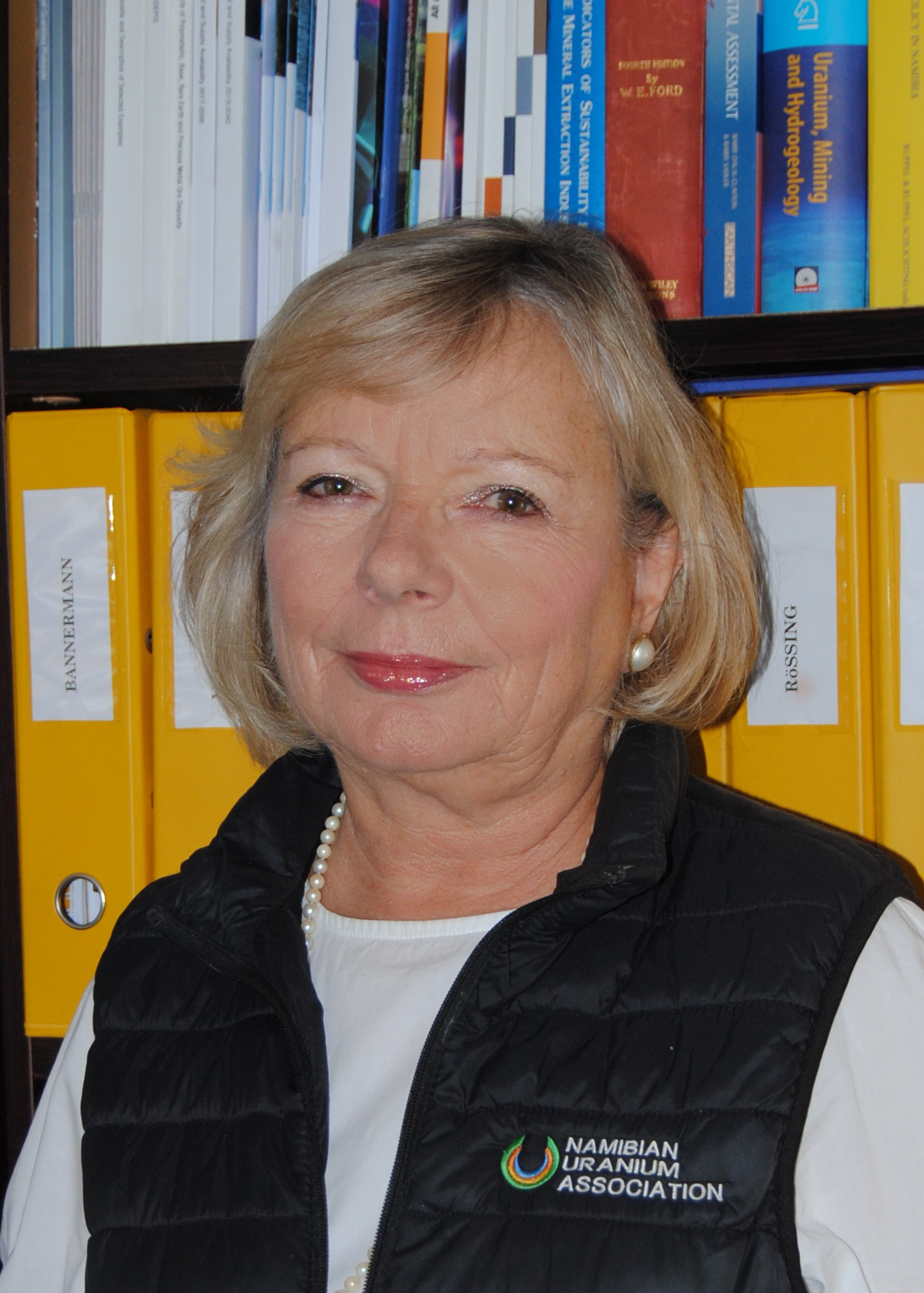 Image of Dr Gabi Schneider